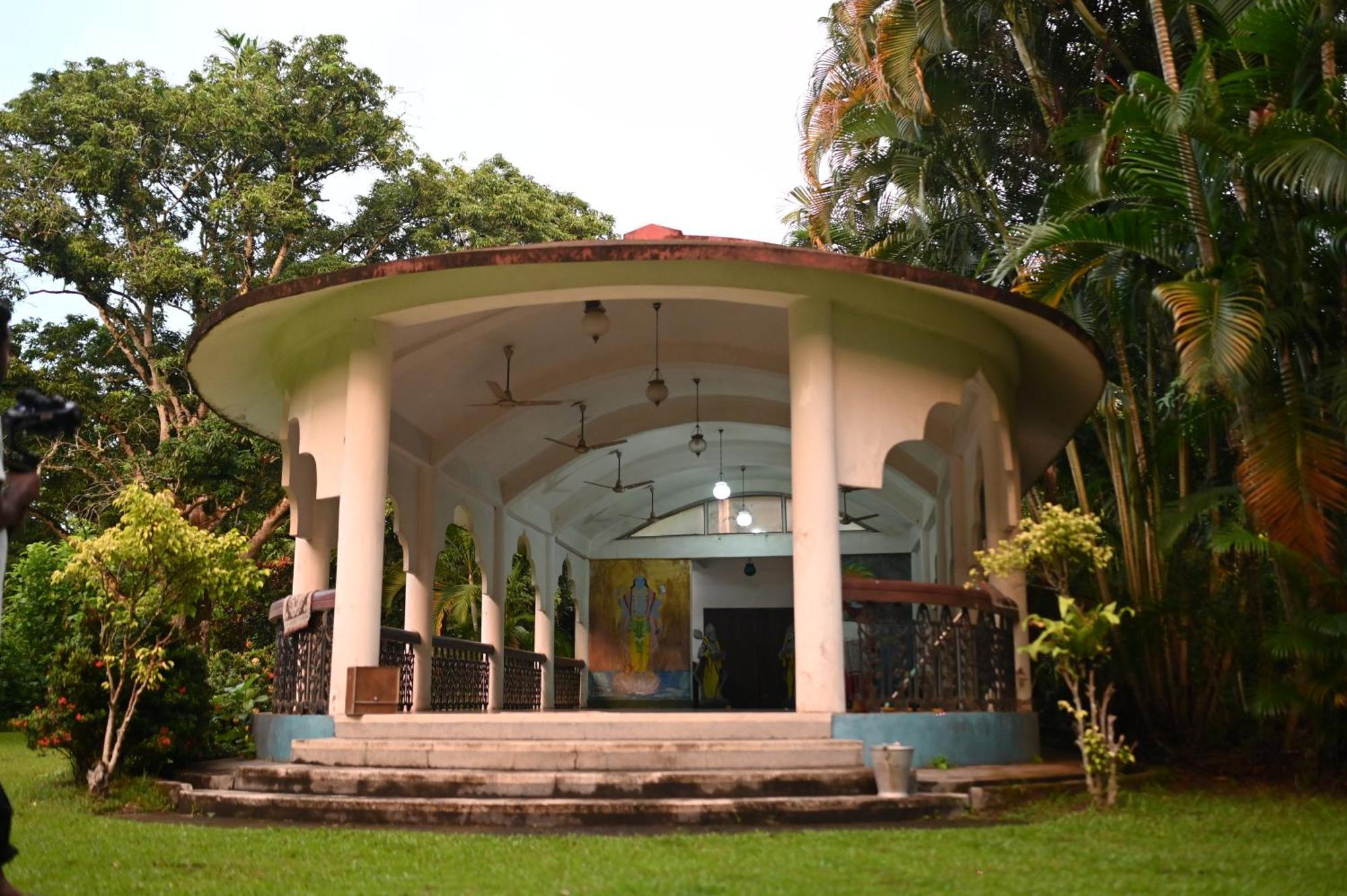 Thengal Manor Hotel Jorhāt Exterior foto